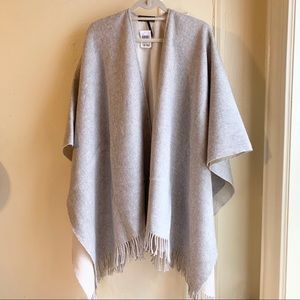 Amicale Pure Lambswool Ruana